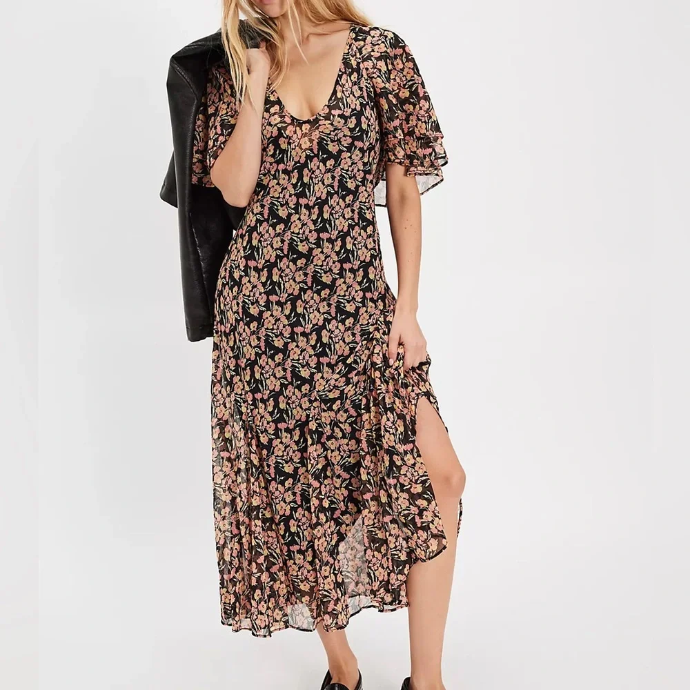 Free People Elisandra Floral Maxi Dress XS Black Boho Flutter Sleeve NWT